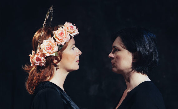 VIRGINEDDA FOTO LOCANDINA 1